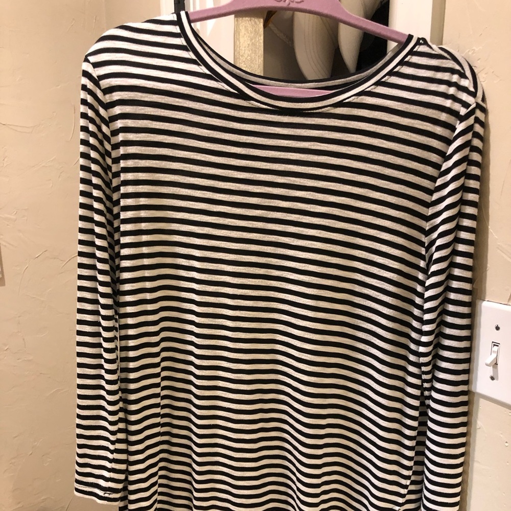 Black and white tunic